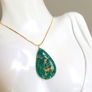 Handmade Boho Gold Emerald Green Gemstone Chunky Teardrop Pendant Necklace